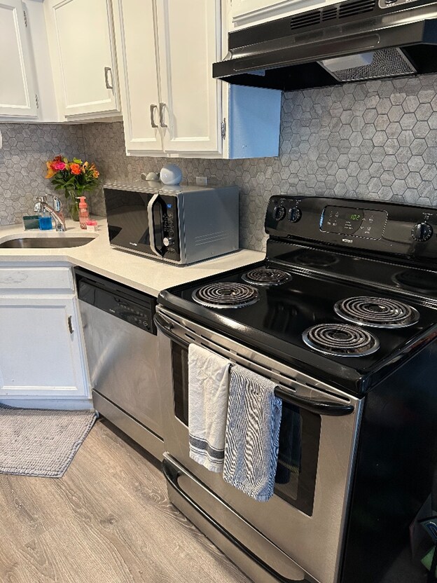 Building Photo - 1885 S Quebec Way