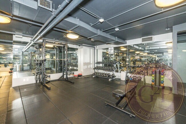Building Photo - SoMa - 1 BR, 1 BA Condo 759 Sq. Ft. - 3D V...