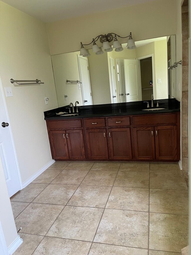 Building Photo - 3110 Conde Dr