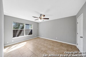 Building Photo - 308 E Cheryl Dr