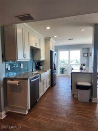 Building Photo - 4803 Sunset Ct
