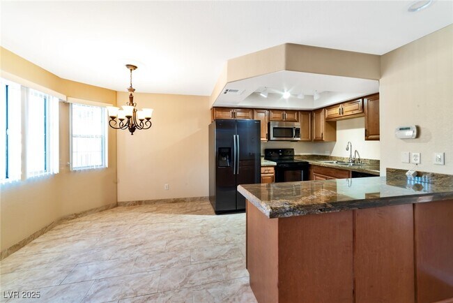 Building Photo - 8410 Eldora Ave