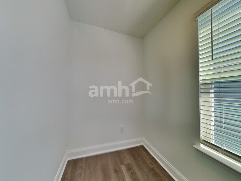 Building Photo - 308 Calla Lily Ct