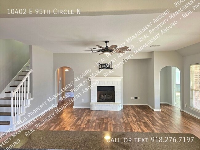 Building Photo - 10402 E 95th Cir N