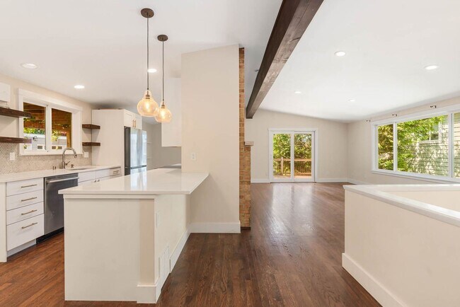 Building Photo - Completely Remodeled Kenmore Home with Two...