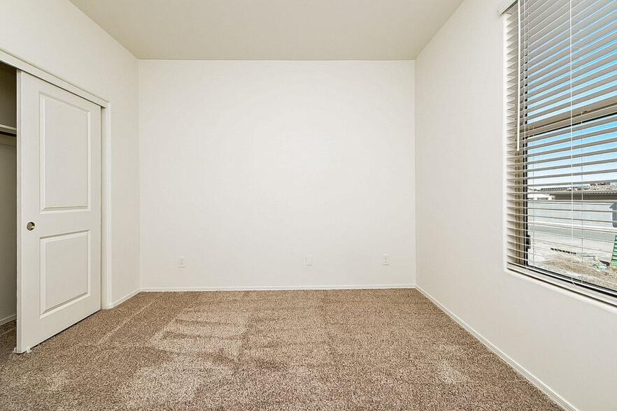 Building Photo - 15422 Camino Napo