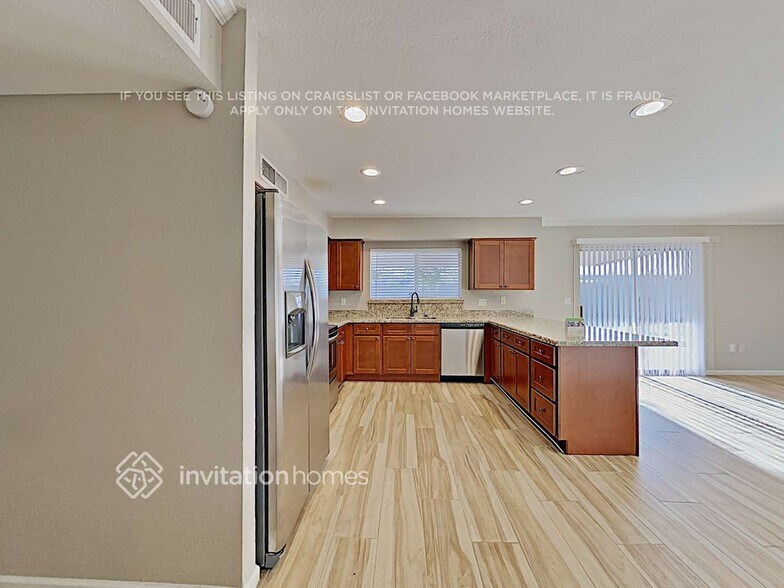 Building Photo - 14832 N 36th Pl