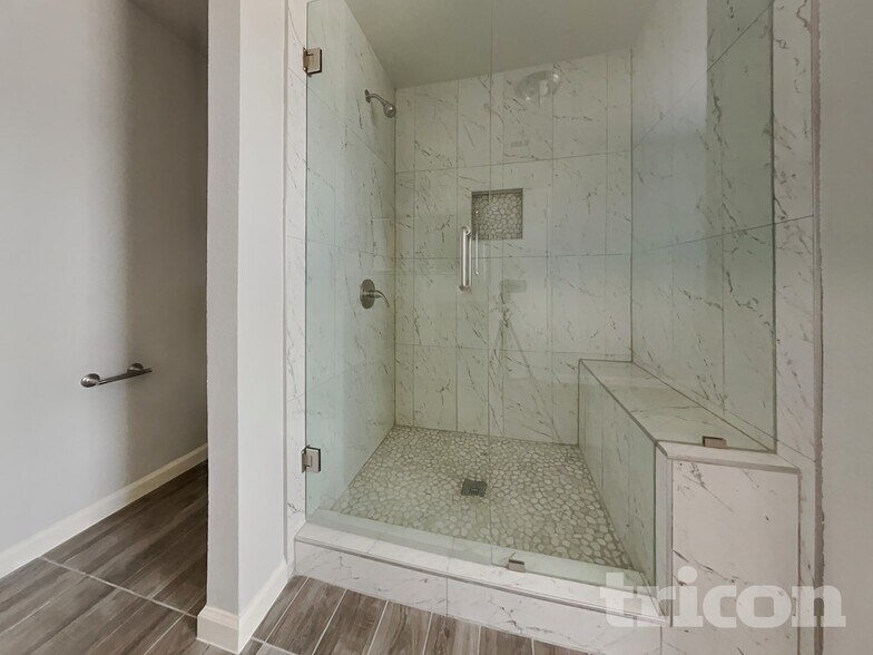 Building Photo - 268 Ariel Ln