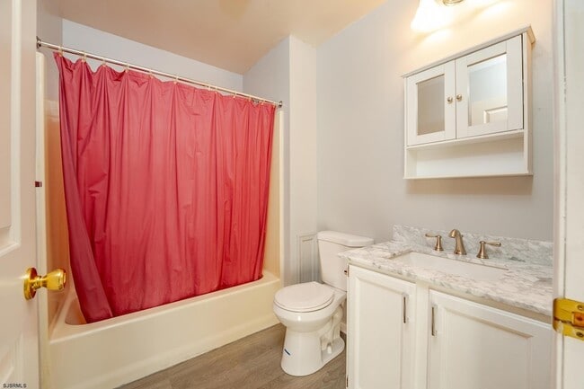 Building Photo - 19 Clipper Ct