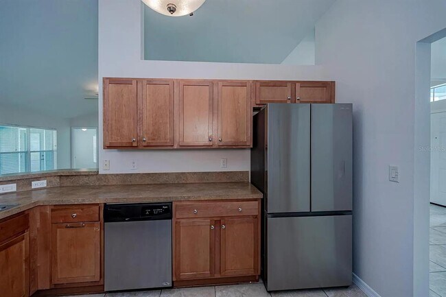 Building Photo - 1401 Vermouth Ln