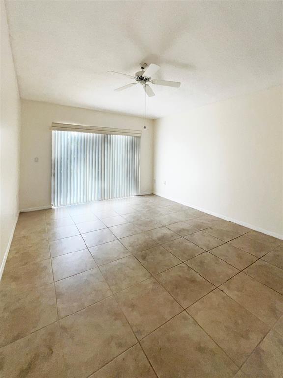 Building Photo - 7100 NW 30th Ct