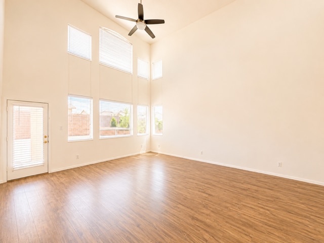 Building Photo - 2067 Violeta Cir SE