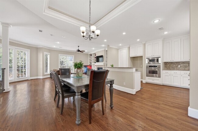 Building Photo - 105 Detering St