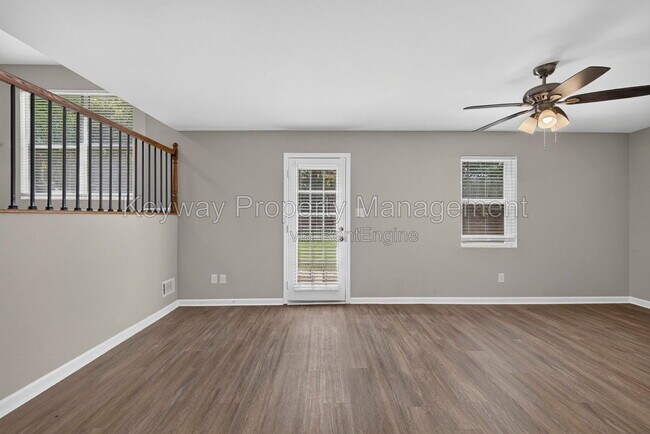 Building Photo - 2712 Fair Oak Ct