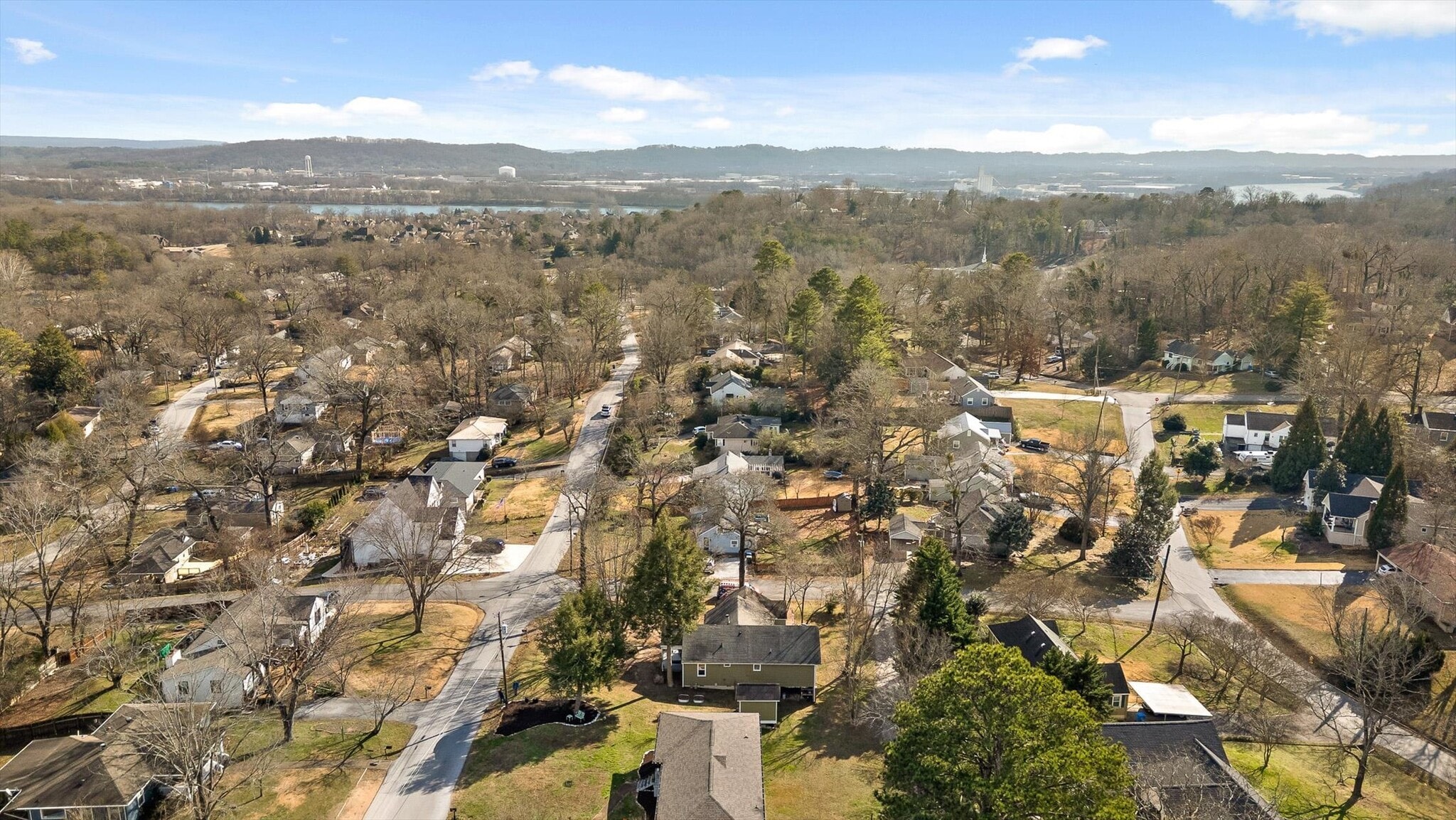 Building Photo - 844 Linden Hall Rd