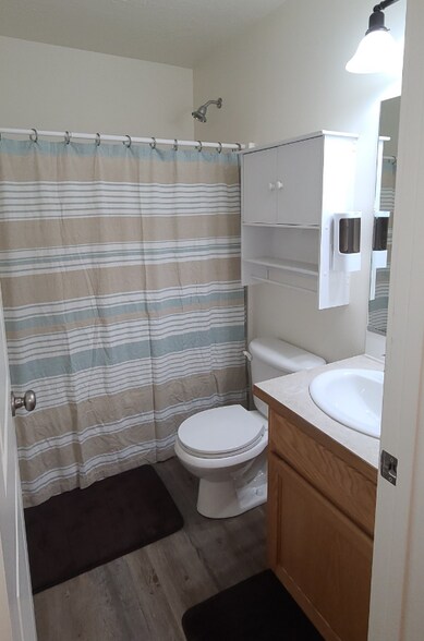 Building Photo - 4102 Brookie Dr
