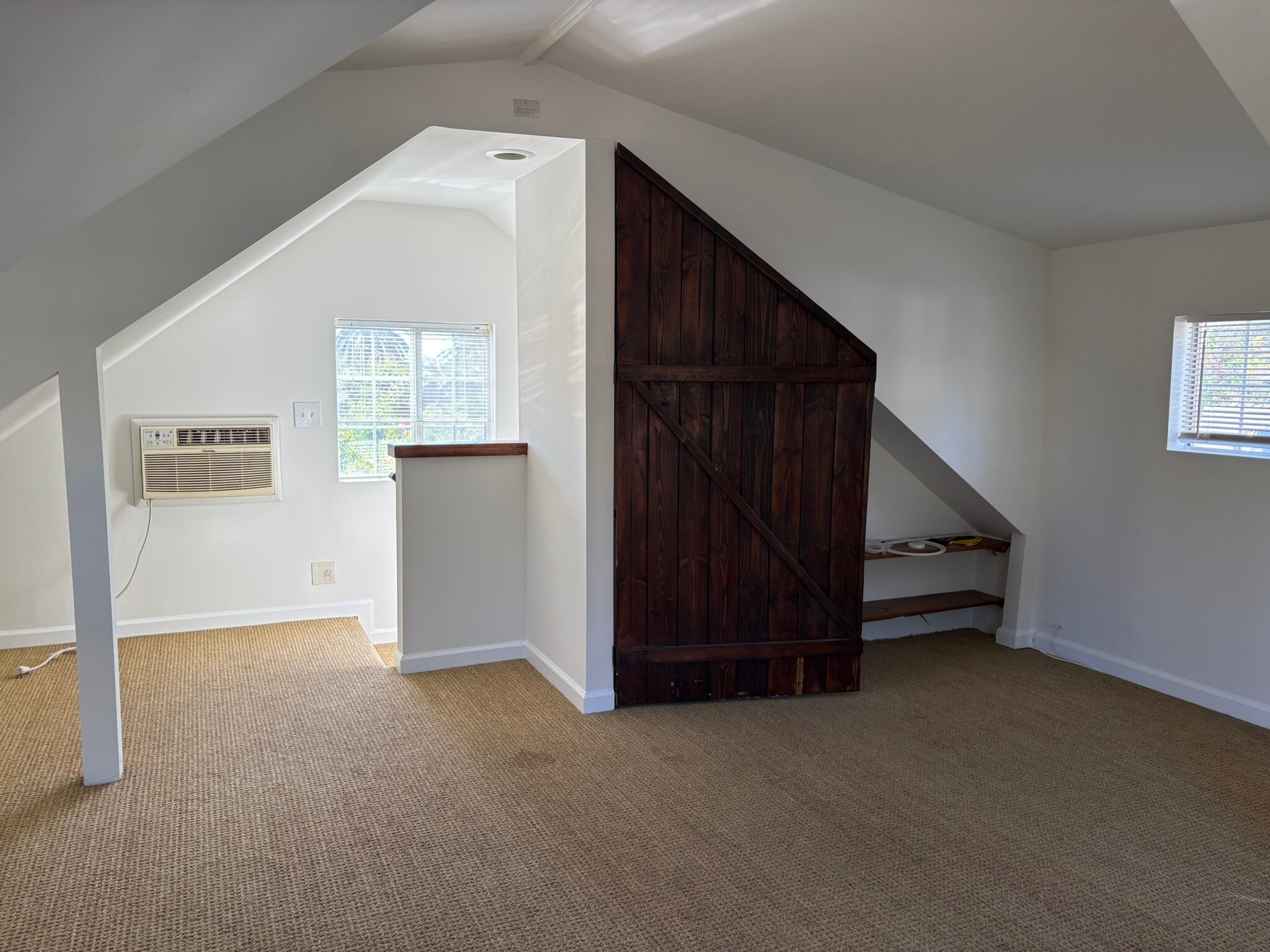 Building Photo - 1740 Whitefield Rd