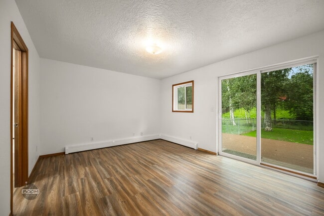 Building Photo - 16617 Mercy Dr