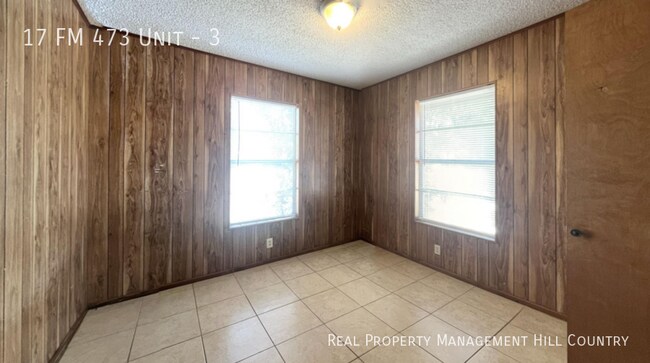 Building Photo - 17 Ranch to Market Rd 473