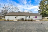 Building Photo - 3771 Cornell Dr