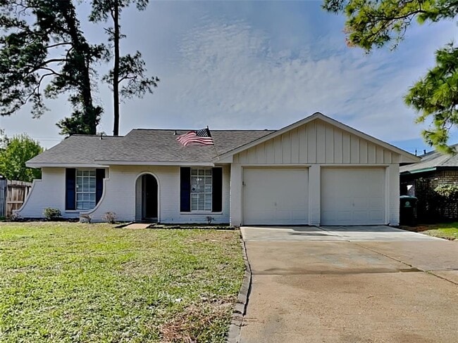Primary Photo - 9007 Gauguin Dr