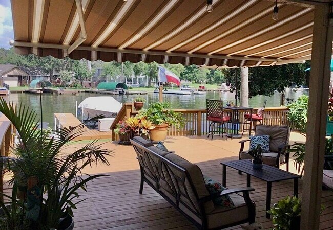 Building Photo - 6839 Kingston Cove Ln