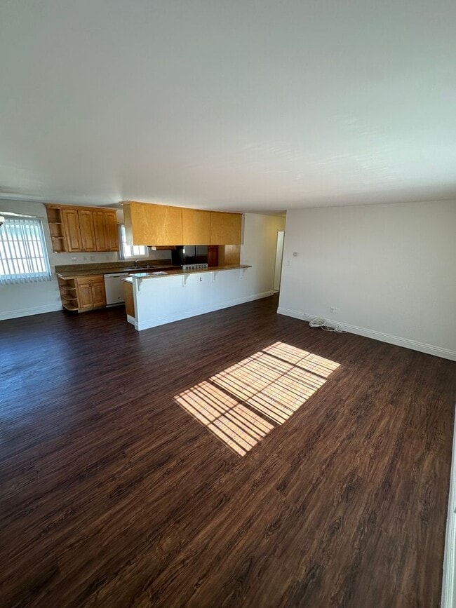 Building Photo - Corby