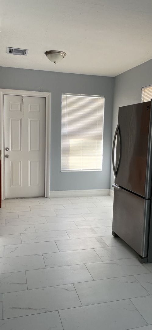 Building Photo - 3/1 Home for rent