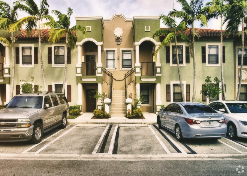 Venice At Crystal Lakes 677 NE 35th Ave Homestead FL 33033