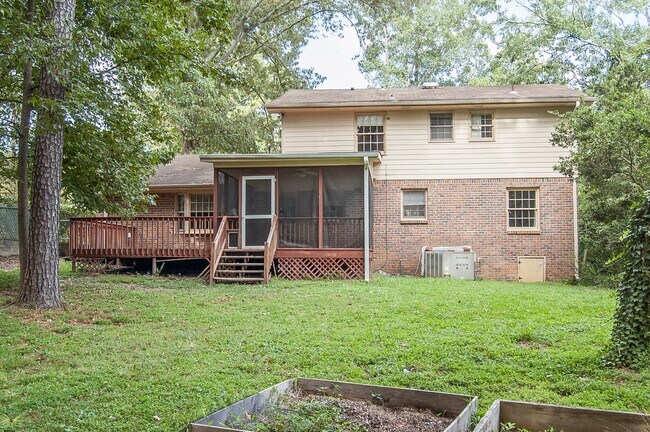 Building Photo - 4682 Sharon Valley Ct