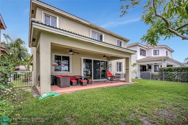 Building Photo - 6158 SW 194th Ave