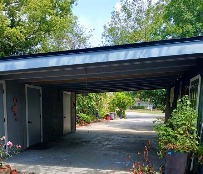 Building Photo - 5023 Inverness Dr