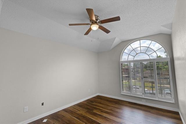 Building Photo - 2439 Whitetail Dr