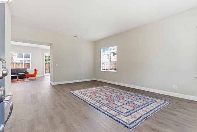 Building Photo - 1067 Somersby Way