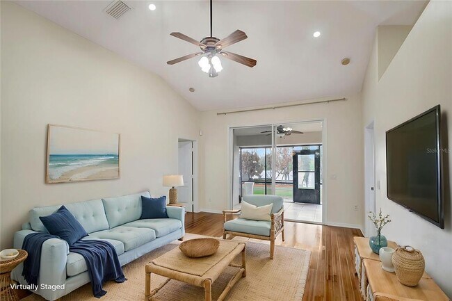 Building Photo - 3929 Washburn Pl