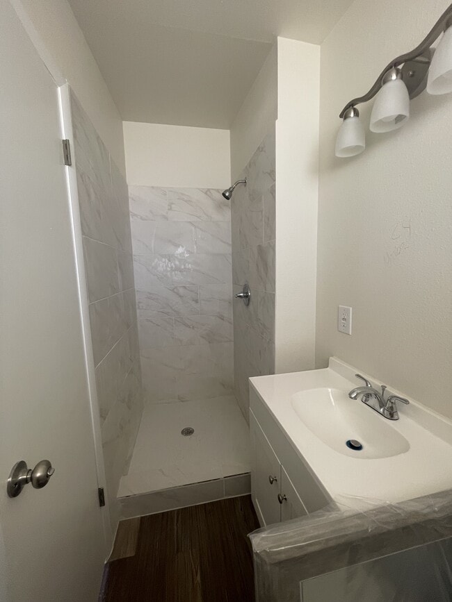 Building Photo - 4449 Finch Way