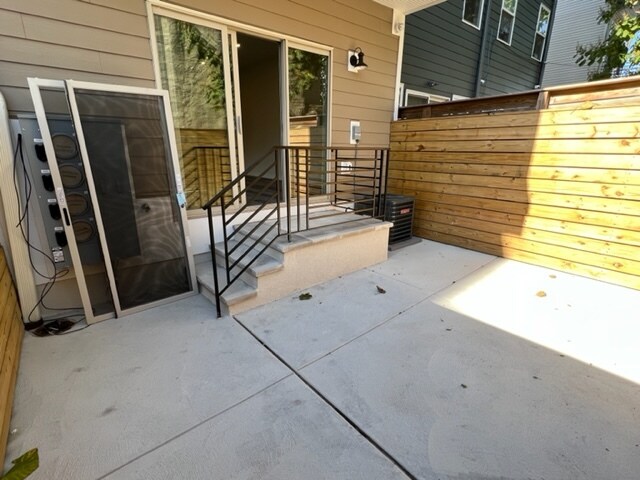 Building Photo - 1625 S 20th St