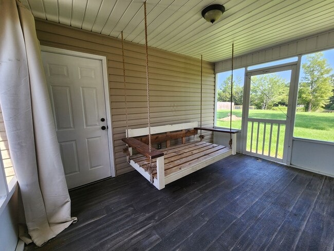 Building Photo - 70 Mill Pond Pl