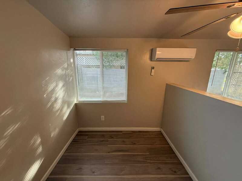 Building Photo - 3731 E Garden St