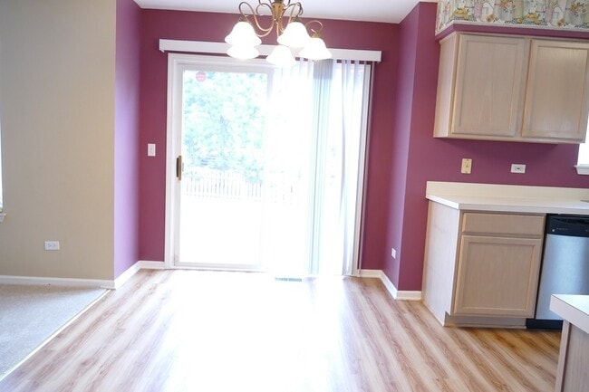 Building Photo - 2832 Skylane Dr