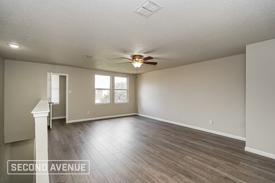 Building Photo - 3832 German Pointer Way