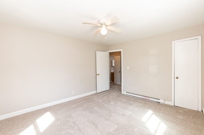 Building Photo - Corner Lot Two Bedroom Home