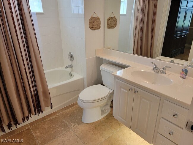 Building Photo - 28209 Jeneva Way