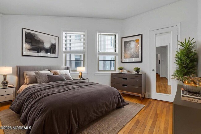 Building Photo - 400 Deal Lake Dr