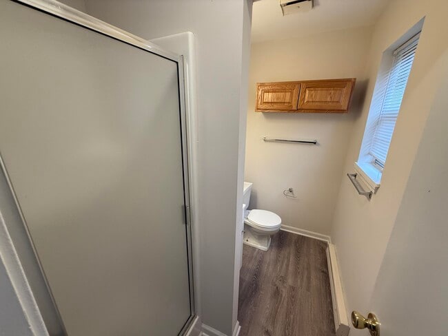 Building Photo - 3306 Belle Meade Dr