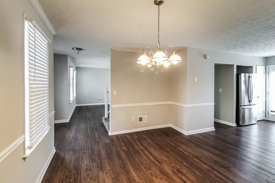 Building Photo - 1340 Grayland Hills Dr