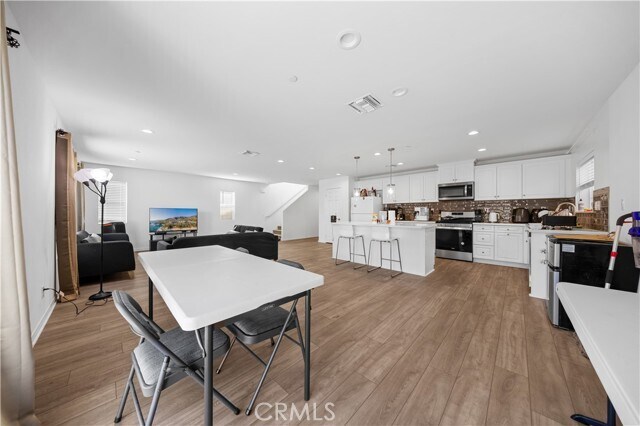 Building Photo - 20225 Breeze Blooms Dr