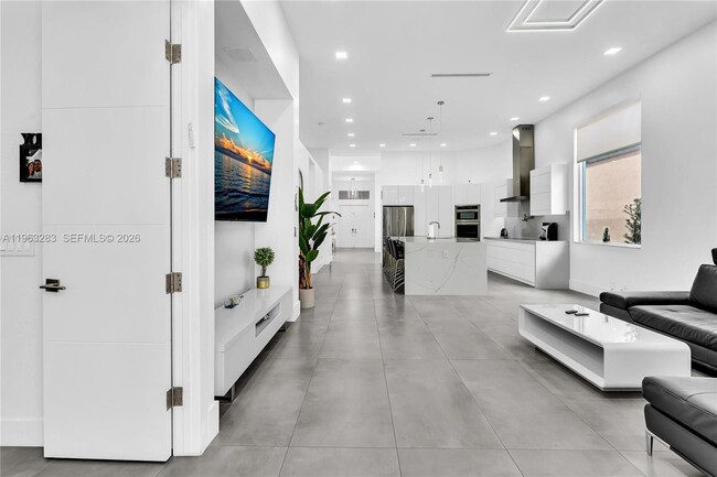 Building Photo - 5851 NW 125th Terrace