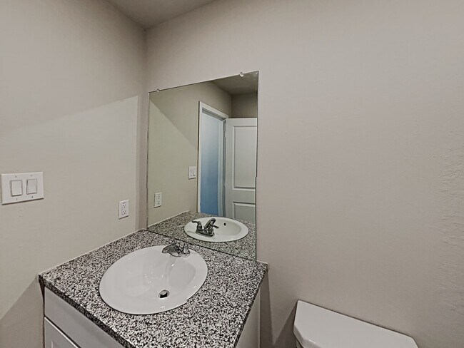 Building Photo - 8814 Braun Mesa