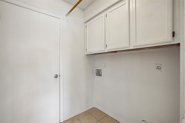 Building Photo - 4205 Iriona Bend